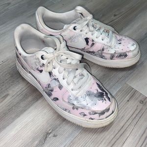 FLOWER AIR FORCE ONE